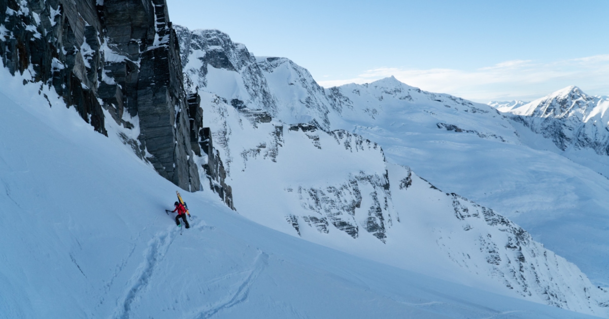 fred booting across the dome