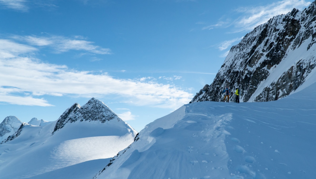 view from the top of the dome glacier with the asulkan glacier below