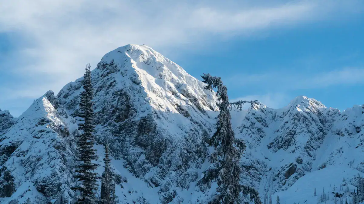 mt mackenzie above revelstoke mountain resort